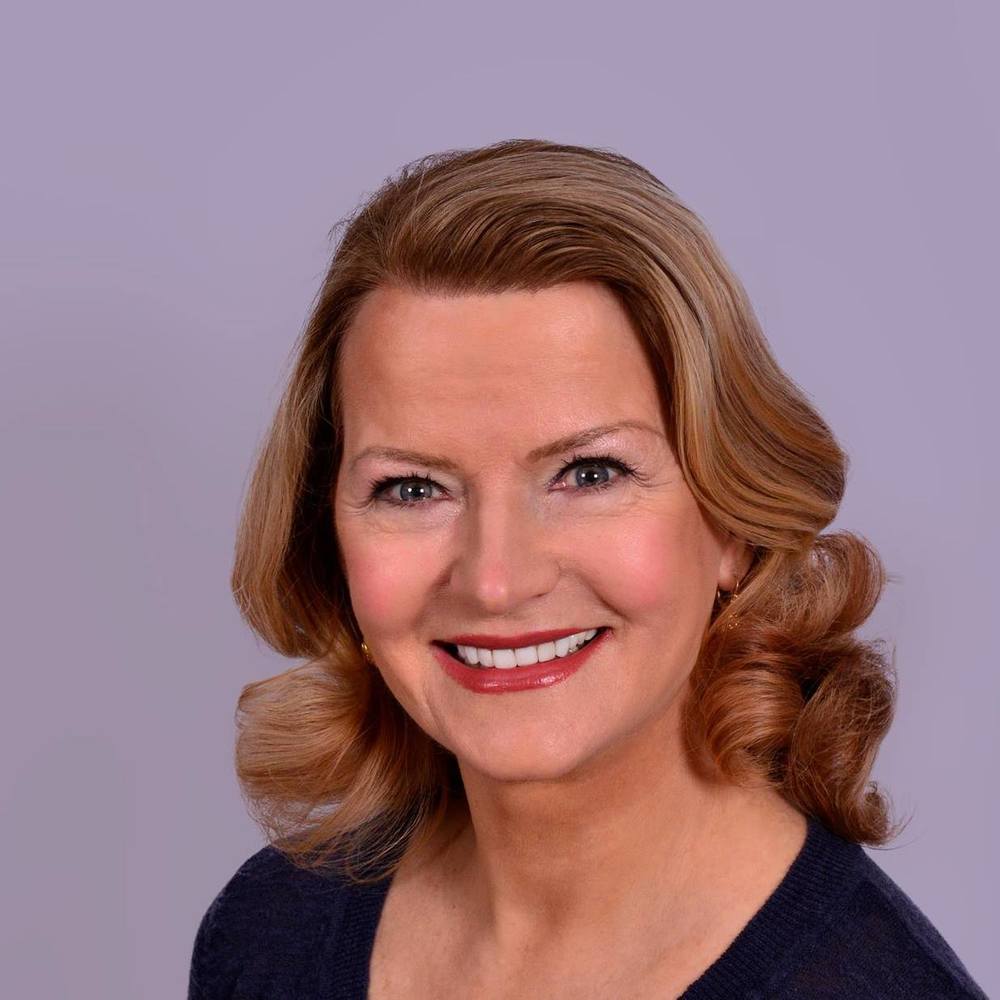 Meet your Posher, Dyana